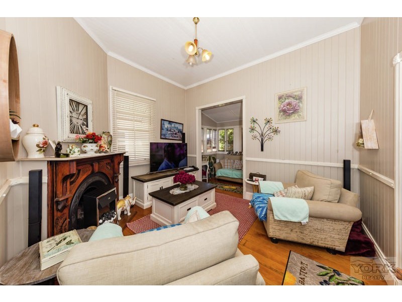 7 Ranfurly Street, Newtown QLD 4350