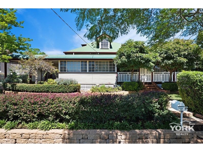 174 Perth Street, South Toowoomba QLD 4350