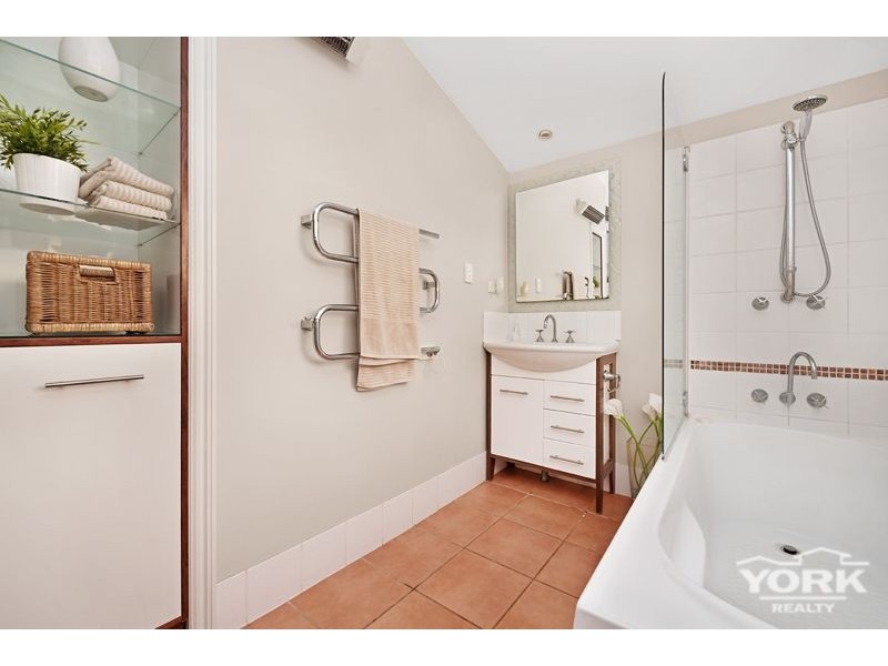 174 Perth Street, South Toowoomba QLD 4350