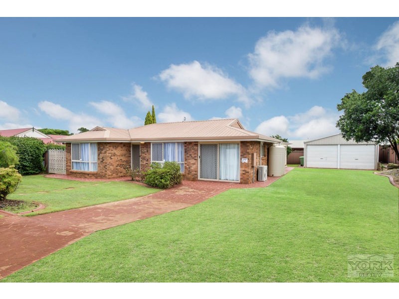 313 Stenner Street, Centenary Heights QLD 4350