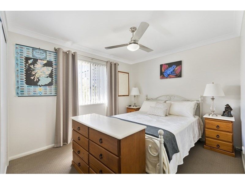 2/11 Hillside Street, Newtown QLD 4350