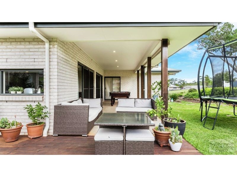8 Gilbert Court, Highfields QLD 4352