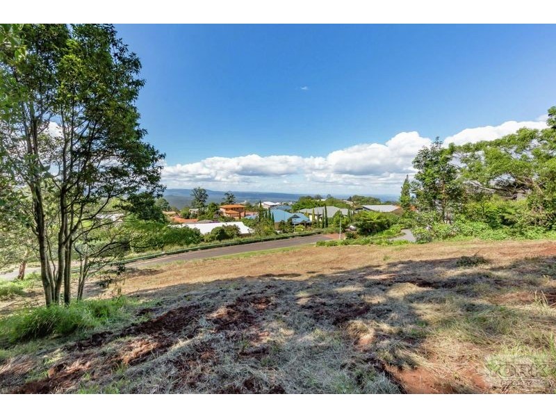 37 Windemere Terrace, Mount Lofty QLD 4350