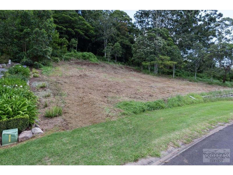 37 Windemere Terrace, Mount Lofty QLD 4350