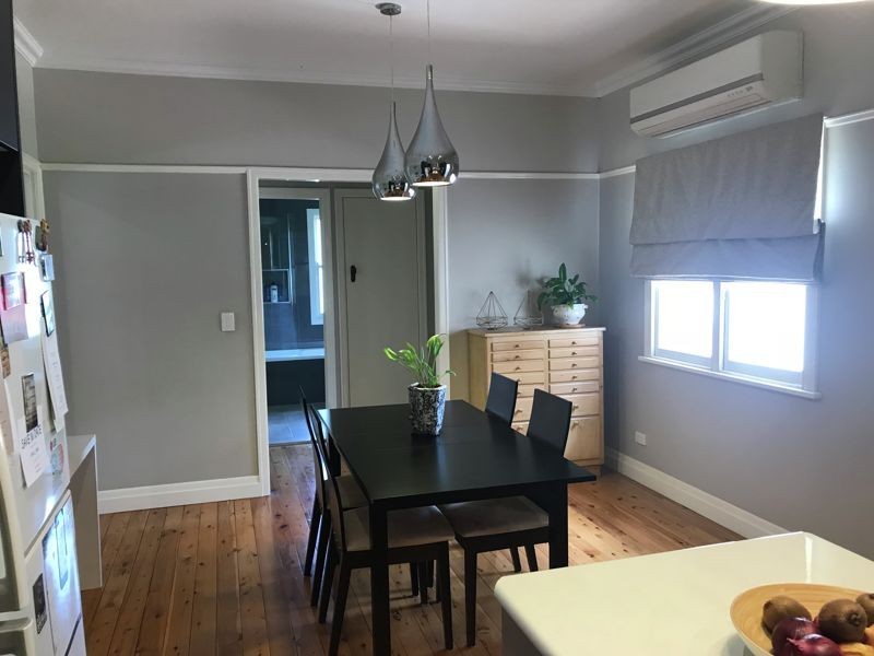 25 Doncaster Street, Newtown QLD 4350