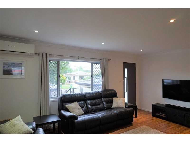 240 Alderley Street, Centenary Heights QLD 4350