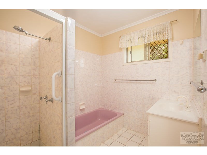 5 Sprott Street, Wilsonton QLD 4350