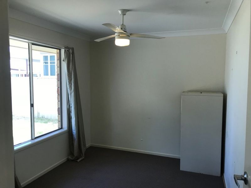 21 Donely Street, Oakey QLD 4401