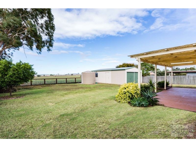 7 Cameron Street, Wyreema QLD 4352