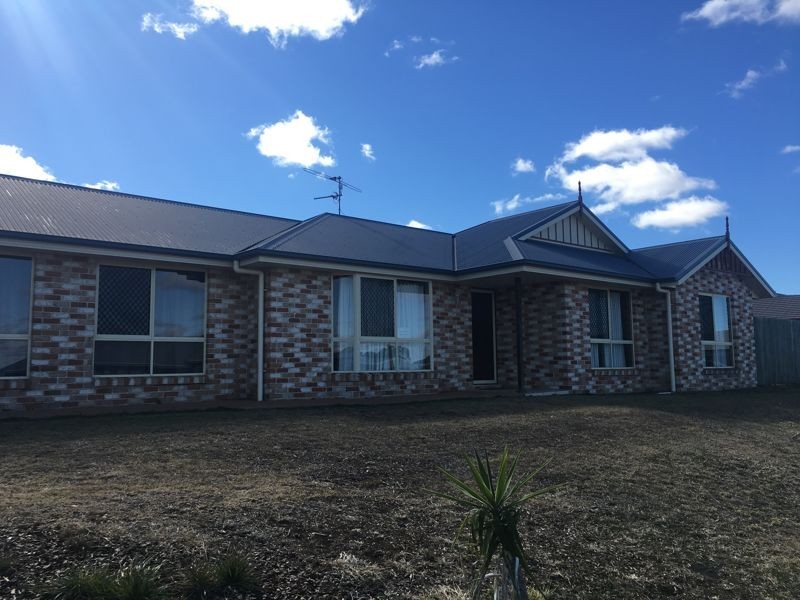 8 Ashford Drive, Wyreema QLD 4352