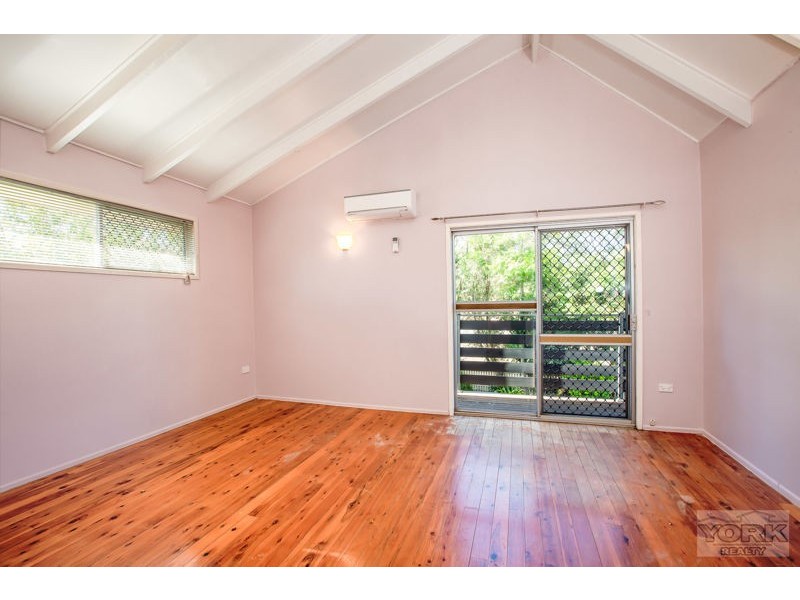 16 Rudd Street, Drayton QLD 4350