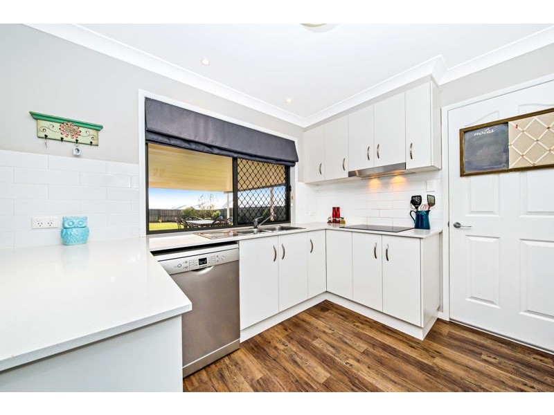 16 Sportsman Drive, Kleinton QLD 4352