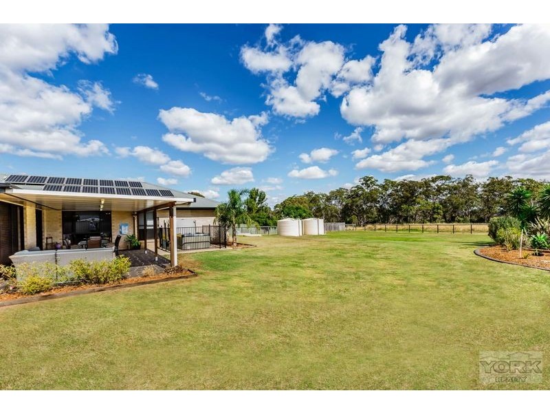 50 Holly Avenue, Highfields QLD 4352
