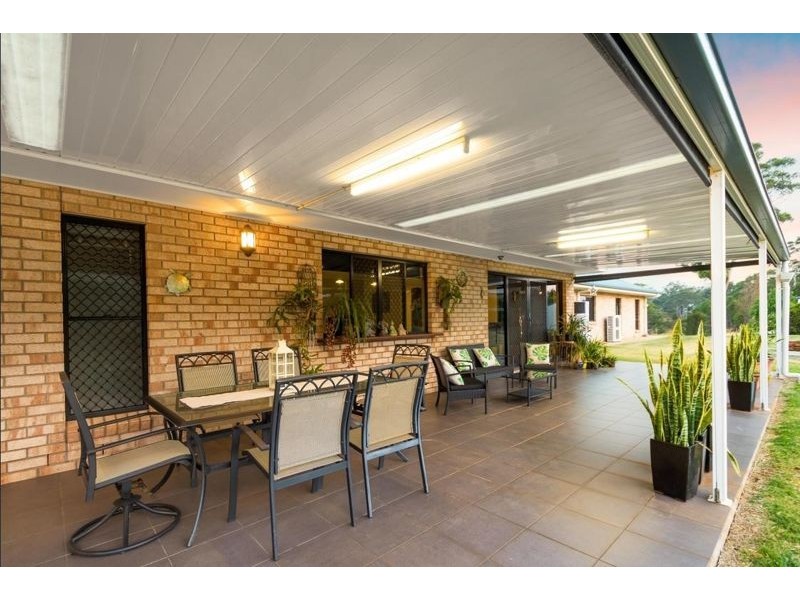 1 Bernard Court, Highfields QLD 4352