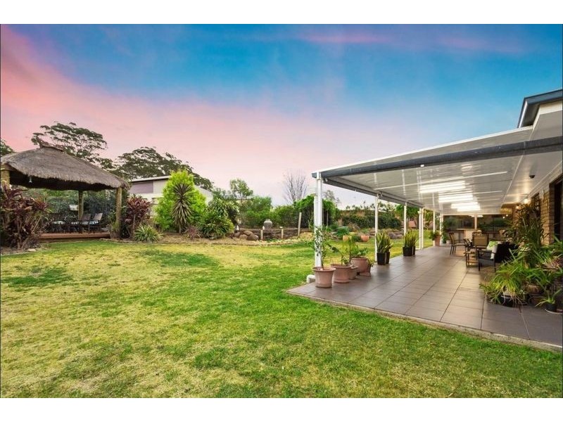 1 Bernard Court, Highfields QLD 4352