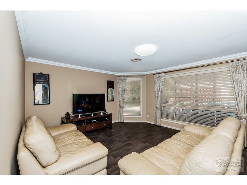 64 Shoesmith Road, Westbrook QLD 4350