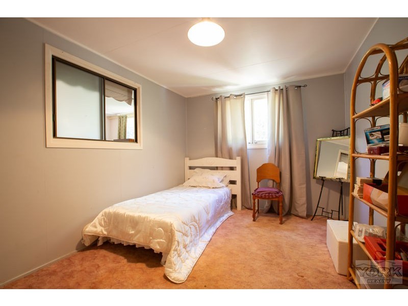 Centenary Heights QLD 4350