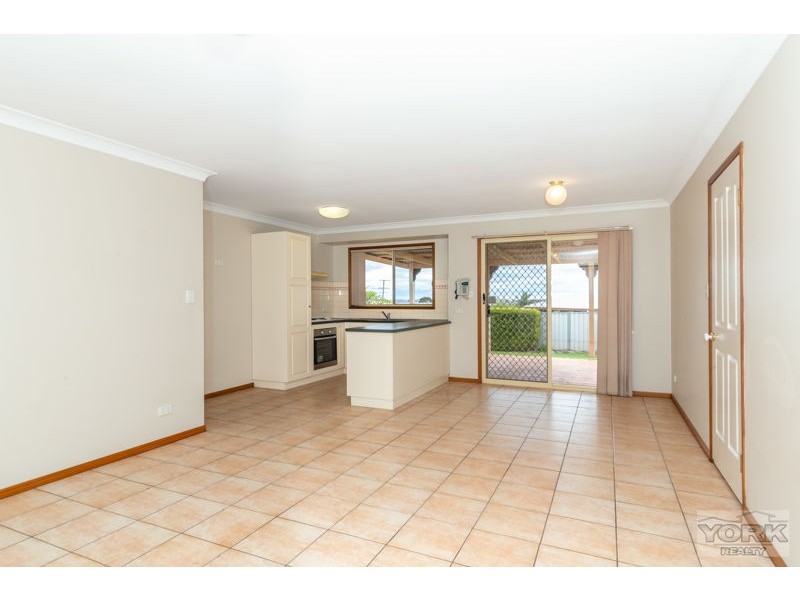 569 Greenwattle Street, Glenvale QLD 4350