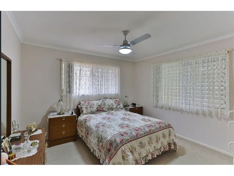 8/19a Gladstone Street, Newtown QLD 4350