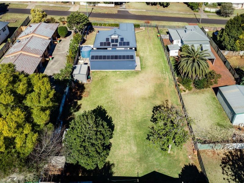 31 Gregory Street, Harlaxton QLD 4350