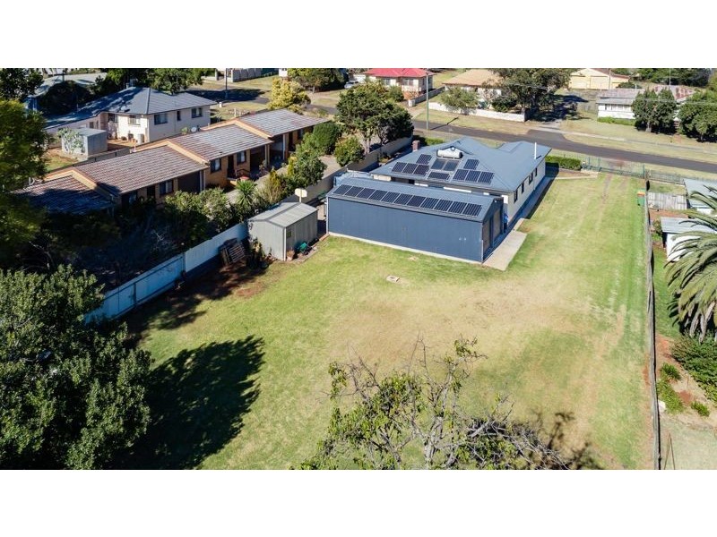 31 Gregory Street, Harlaxton QLD 4350