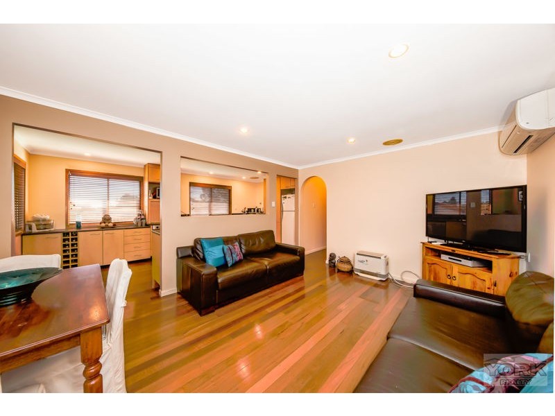 453 Stenner Street, Harristown QLD 4350