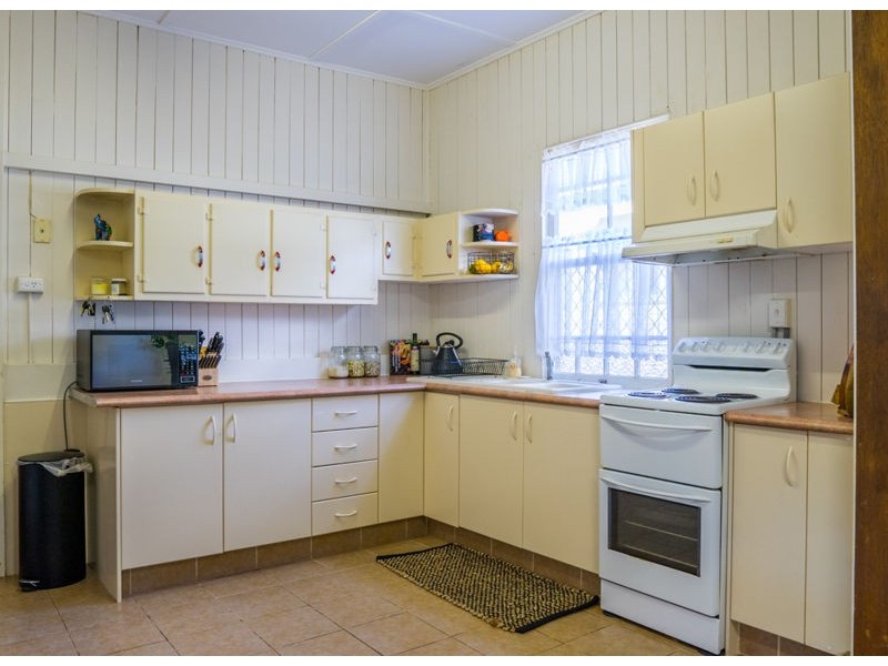 16a Healy Street, South Toowoomba QLD 4350