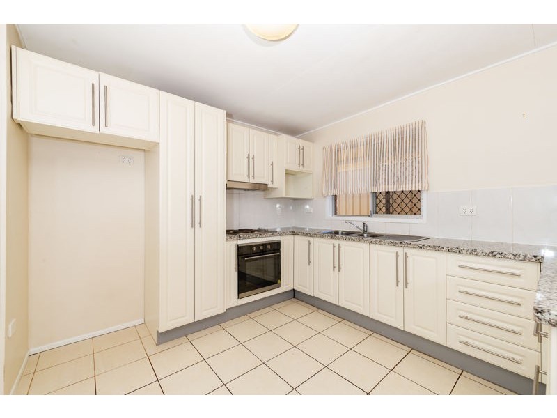 2/154 Alderley Street, Centenary Heights QLD 4350