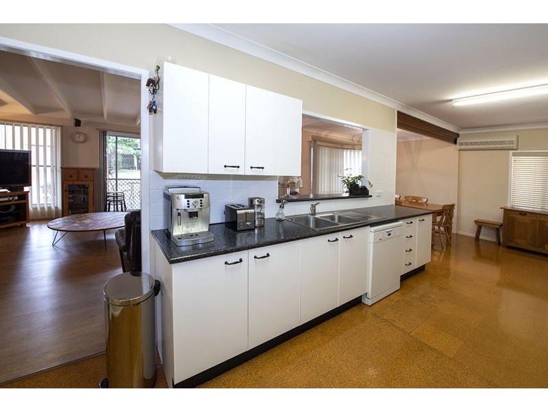 47 Crown Street, Rangeville QLD 4350