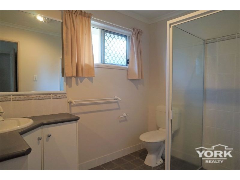 4/320 South Street, Harristown QLD 4350