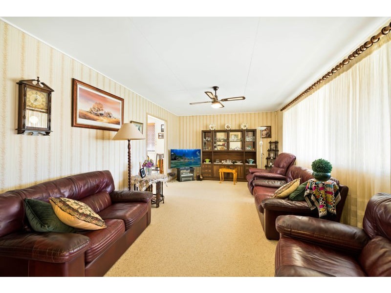 69 O’Quinn Street, Harristown QLD 4350