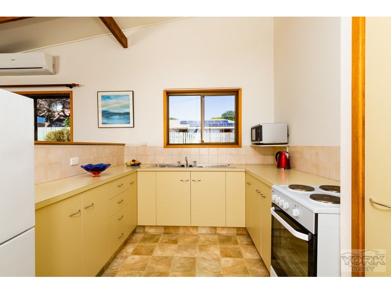 2/90a Alderley Street, Rangeville QLD 4350