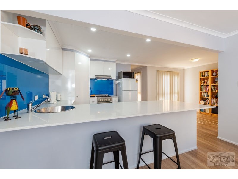 20 Dalzell Crescent, Darling Heights QLD 4350