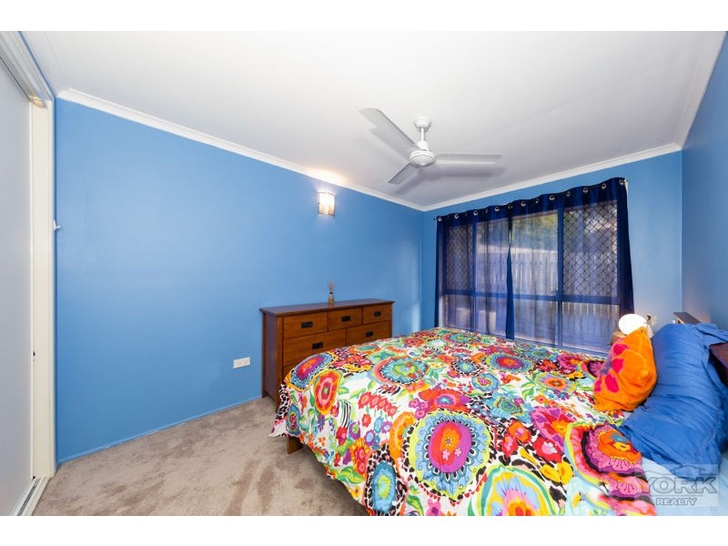 20 Dalzell Crescent, Darling Heights QLD 4350