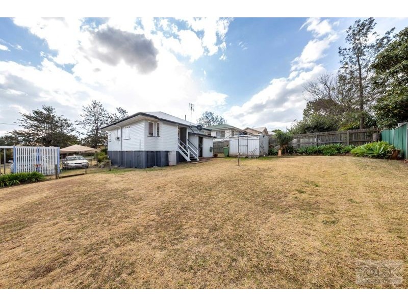 28 Doyle Street, Harlaxton QLD 4350