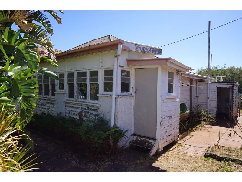 5 Kirk Street, Toowoomba City QLD 4350