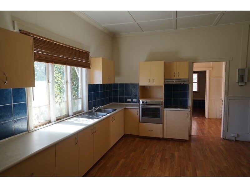 5 Kirk Street, Toowoomba City QLD 4350