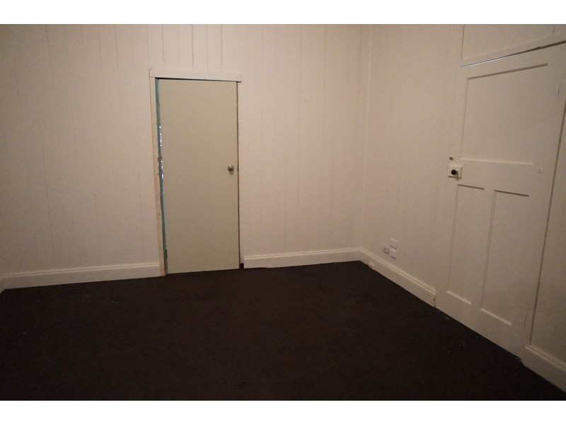 5 Kirk Street, Toowoomba City QLD 4350