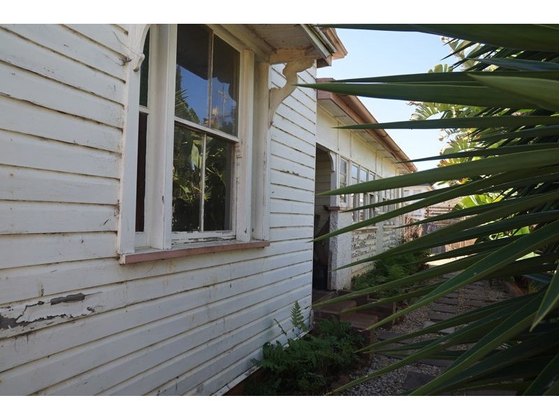 5 Kirk Street, Toowoomba City QLD 4350