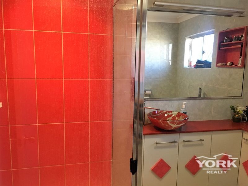 64 Holberton Street, Rockville QLD 4350