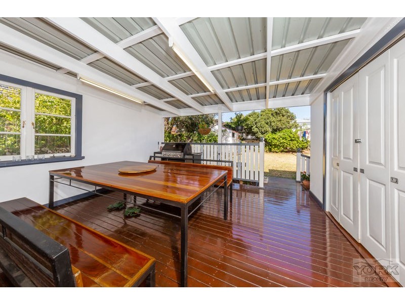 156 Perth Street, South Toowoomba QLD 4350