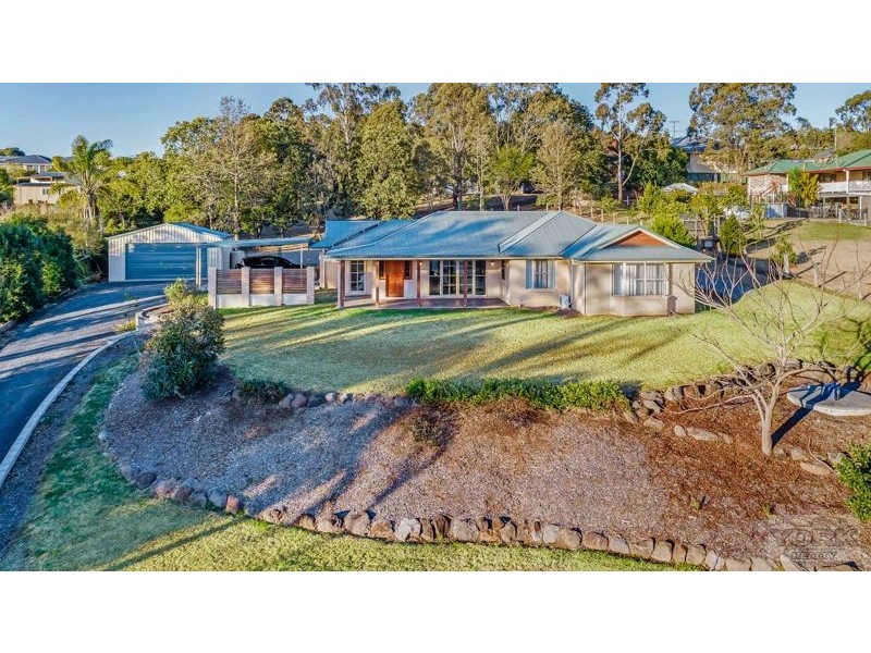 14 Palmer Drive, Highfields QLD 4352