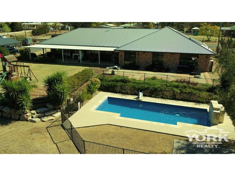 12 Parkridge Drive, Withcott QLD 4352