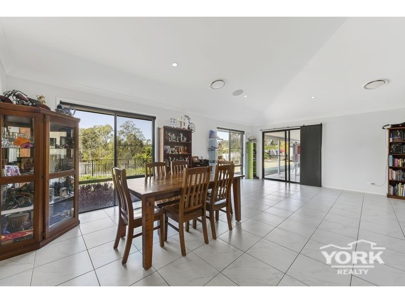 12 Parkridge Drive, Withcott QLD 4352