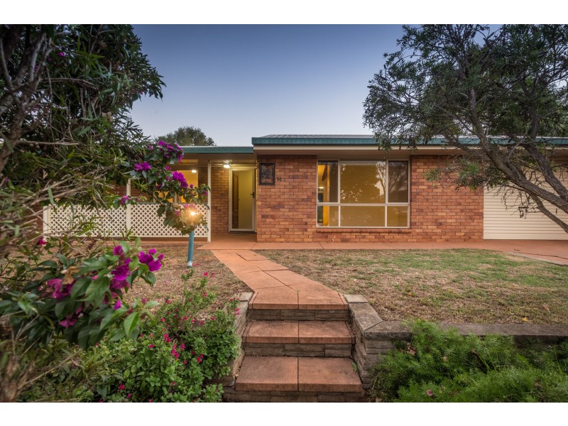 14 Marwedel Street, Kearneys Spring QLD 4350