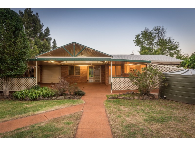 14 Marwedel Street, Kearneys Spring QLD 4350
