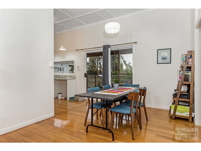5 Hampshire Street, North Toowoomba QLD 4350