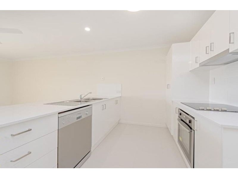 1&2/2 Breanna Street, Cotswold Hills QLD 4350