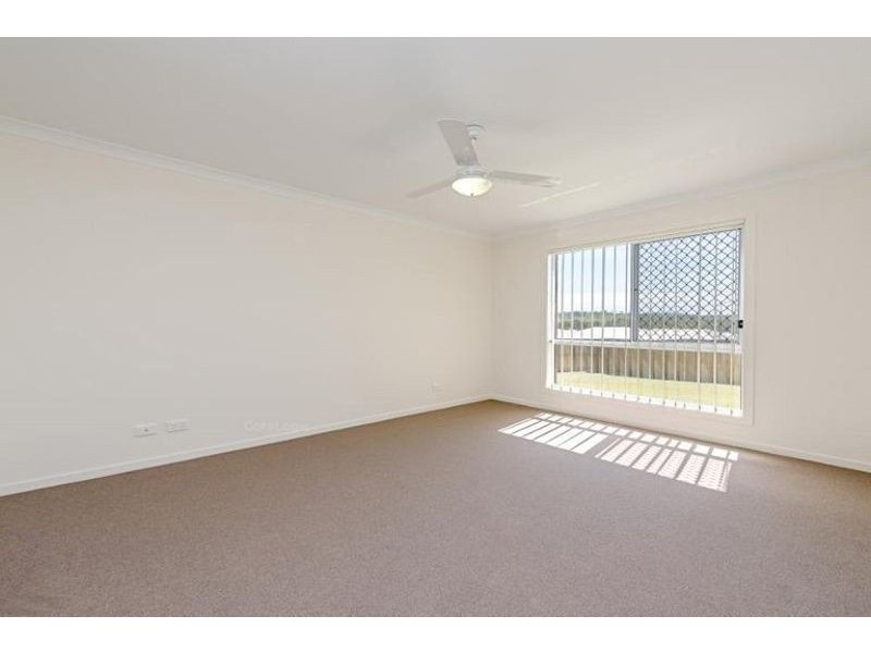 1&2/2 Breanna Street, Cotswold Hills QLD 4350