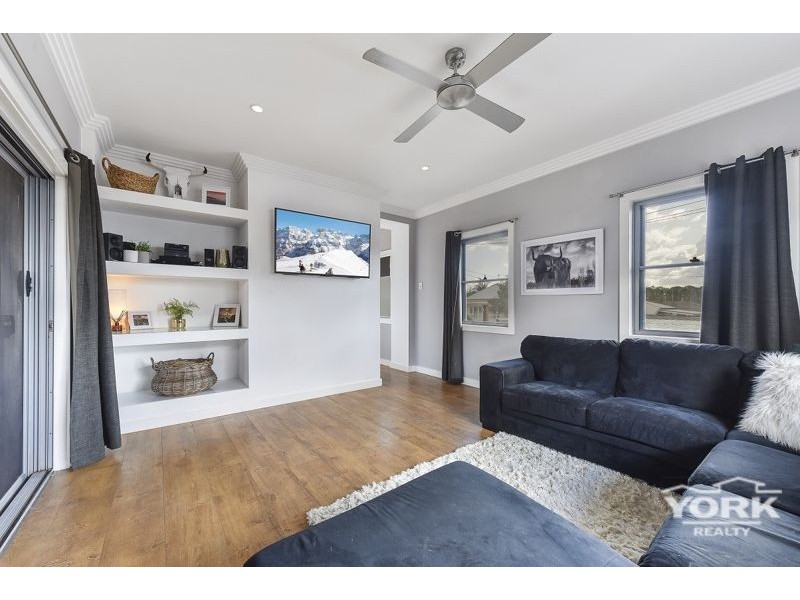 4 Allom Street, South Toowoomba QLD 4350